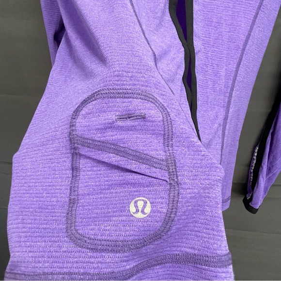 Purple LULULEMON runners top long sleeve with venting holes and reflectors - Picture 7 of 12